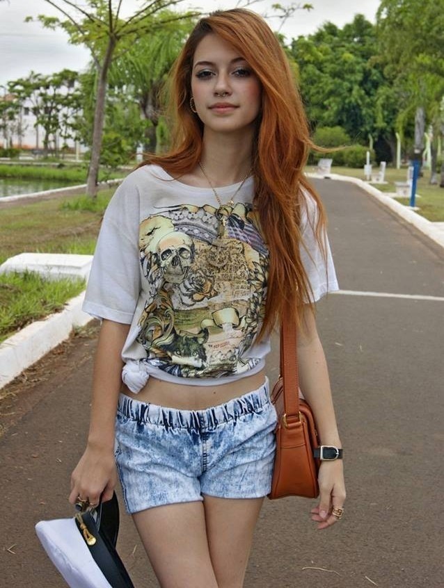 Рыжие девушки – ведьмы