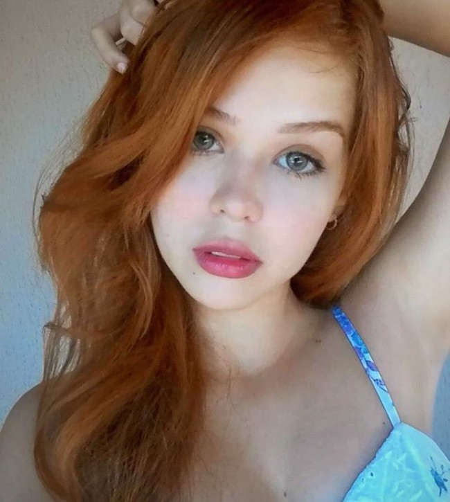 Рыжие девушки – ведьмы