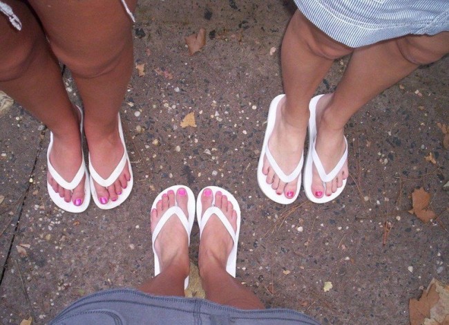 вьетнамки или сланцы