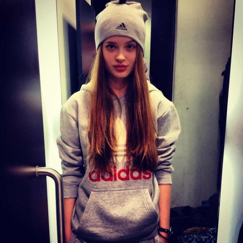 адидас или пума